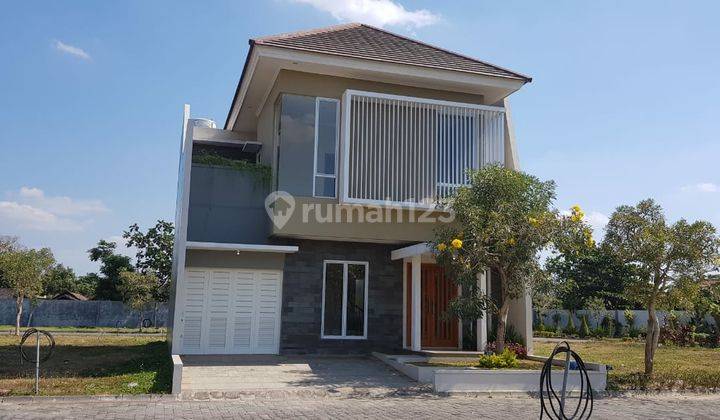 Rumah baru 2 lantai di cluster solo baru 1