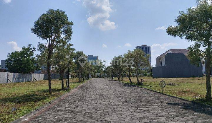 Rumah baru 2 lantai di cluster solo baru 2