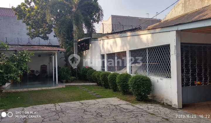 Tanjung Duren Barat, daerah prime usaha 2