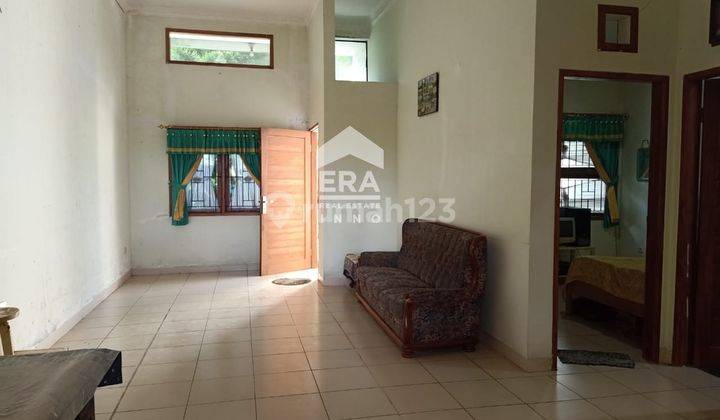 Rumah rendangan  dengan  2 rumah hanya 1 pembayaran    di Jln Kolonel Masturi 1