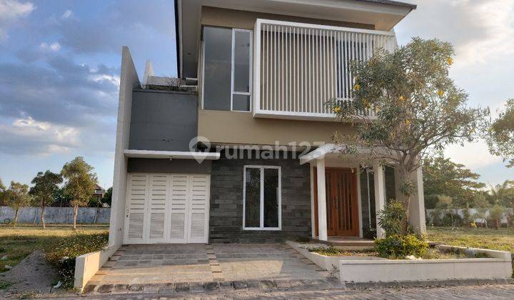 Rumah Bagus 2 Lantai Di Kawasan Elite Solo Baru 2