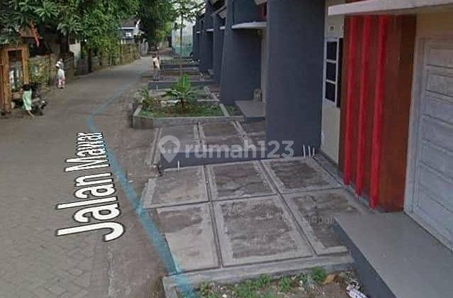 8 Unit Rumah+2Ruko Jl. Wahidin Sudari husodo Gowa 100 meter dr RS Gowa Ruko 4,5X17X2 Lantai Rumah T45/100 1