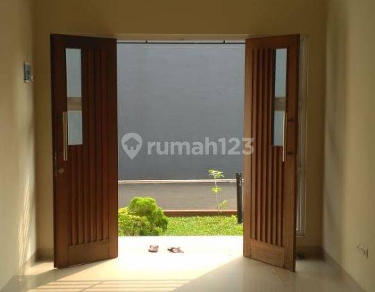 Rumah Cantik minimalis modern di Pamulang dgn harga canti dan nego 2