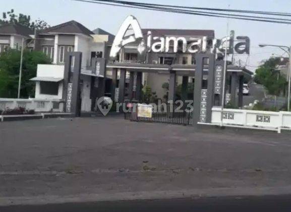 Rumah Bagus tingkat 1.5 lantai siap pakai di Perumahan Cluster Alamanda Residence Tembalang , Semarang 1