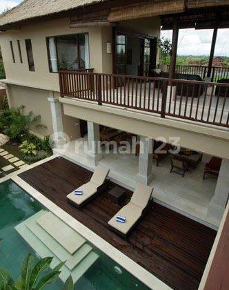 5 UNIT VILLA AT SESEH CLOSE TO THE SESEH BEACH 2