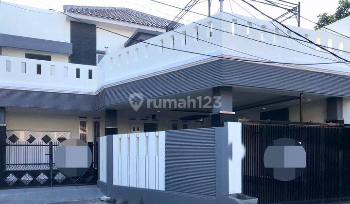 Rumah elite jatiwaringin Jakarta Timur 1