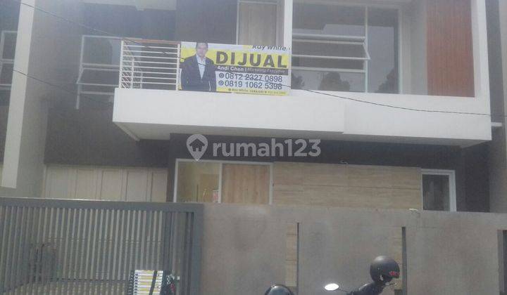 Available 2 Unit Rumah Lembah Bajuri, Sukasari Bandung 1