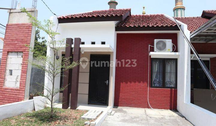 Rumah cantik harga ekonomis dekat dengan stasiun depok lama 1