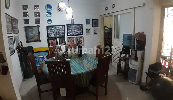 Turun harga - Rumah nyaman asri di Puspita Loka BSD City dekat sekolah/mesjid Al Azhar Turun harga - Rumah nyaman asri di Puspita Loka BSD City dekat sekolah/mesjid Al Azhar