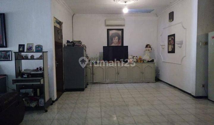 Rumah Manyar Tirtoyoso Selatan 1 Lantai, SHM, Semi Furnish 2