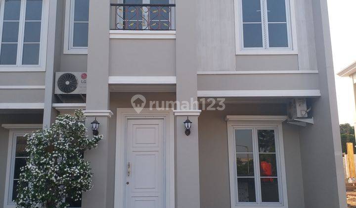 RUMAH TOWNHOUSE MEWAH 2 LANTAI DI CIBUBUR JAKARTA TIMUR DEKAT TOL 2