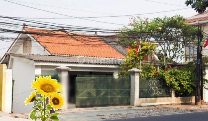 Lepas cepat rumah di Wijaya Kebayoran baru Jakarta selatan 1