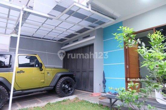 Rumah 2 Lantai Bagus Sertifikat Hak Milik di Sayap Riau, Bandung 2