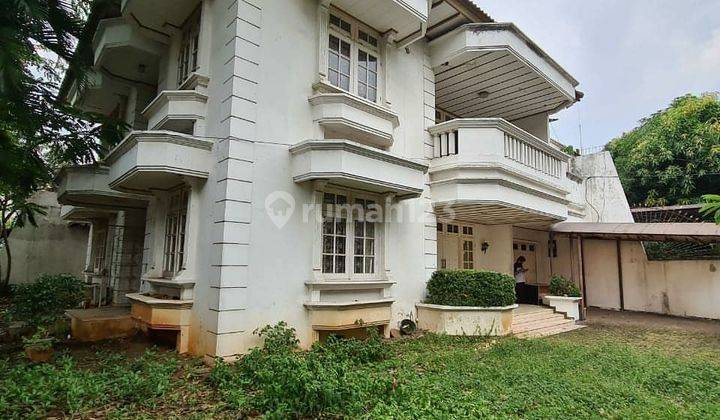 Rumah model classic secondary butuh renovasi lebak bulus jakarta selatan 1