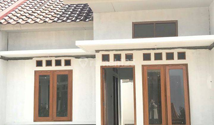 rumah asri dekat MRT, KRL, dan pintu toll 2