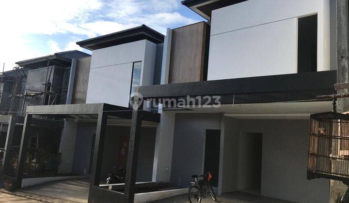 Rumah Baru 2 Lantai Ready Stock di Setra Duta Grande 1