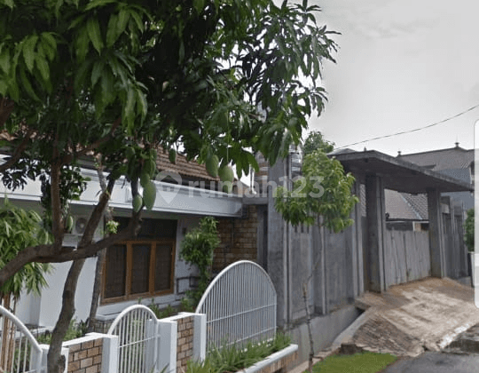 RUMAH BANYUMANIK SIAP HUNI TANAH SUPER LUAS SUPER LEGA 1