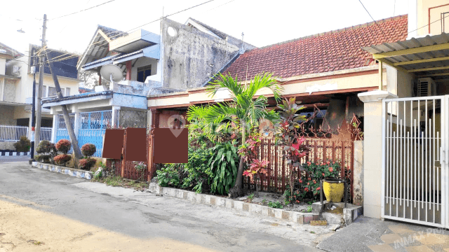 RUMAH DI.PULAU PULAU,KLOJEN MALANG,BUTUH RENOVASI,HITUNG TANAH 1