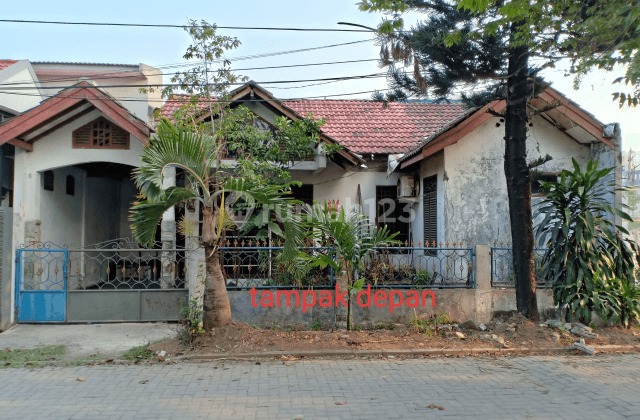 Rumah hit tanah di lokasi Villa Regency dengan harga menarik 1