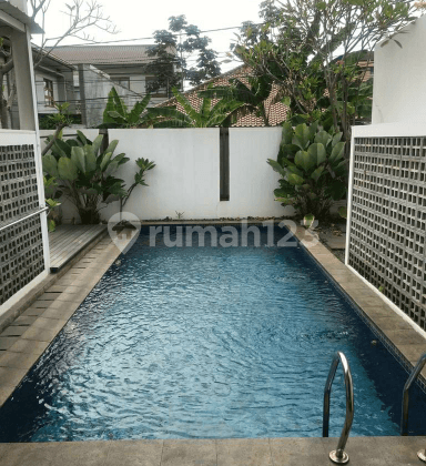 Siap Huni! Rumah Cantik Minimalis Di Townhouse Kemang Jakarta Selatan 1