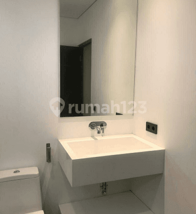 Siap Huni! Rumah Cantik Minimalis Di Townhouse Kemang Jakarta Selatan 2