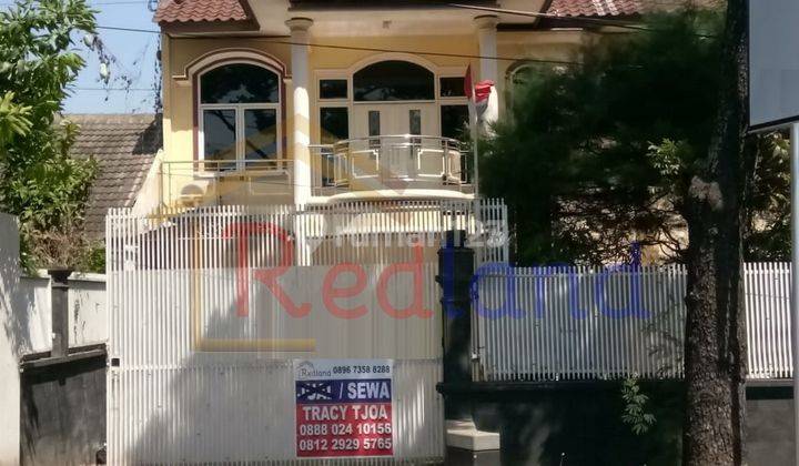 Rumah bagus ada kolam renang di Abdul Rahman Saleh (Tr1640) 1