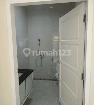 Rumah Shm 2 Lantai, Dalam Cluster, Di Cibinong - Bogor  2