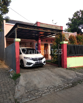 Rumah Asri dan Murah di area BSD Rumah Asri dan Murah di area BSD