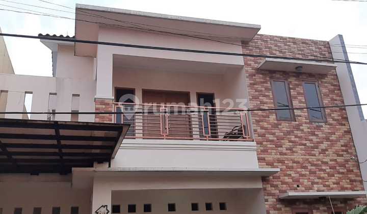 Jual Rumah Komplek Barata Karang Tengah 1