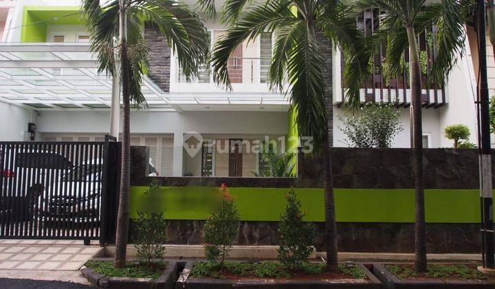 Rumah Minimalis Bagus di Kelapa Gading 1