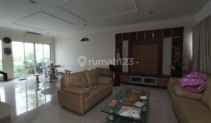 Rumah Golf Lake Siap Huni 1