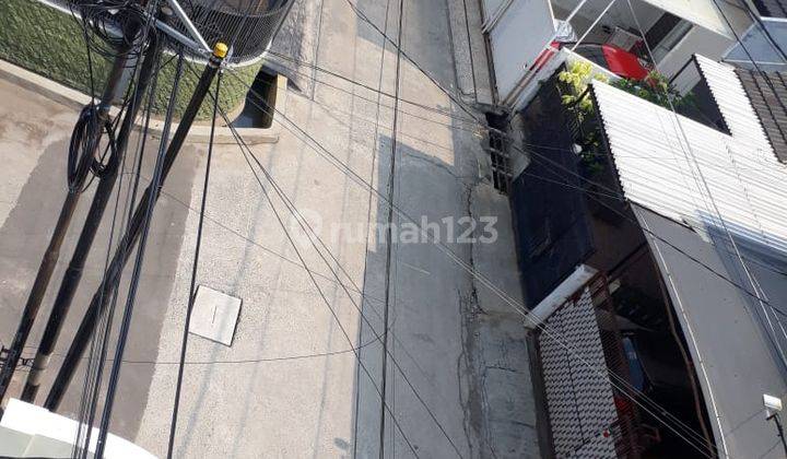 RUMAH BARU MINIMALIS 3 LANTAI DI HUK 2