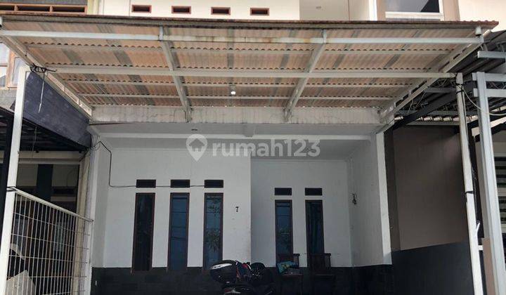 Rumah Tinggal Nyaman 2,5 Lantai Di Istana Sudirman 1