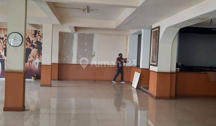 Rumah 2 lantai lokasi strategis pinggir jalan raya 1