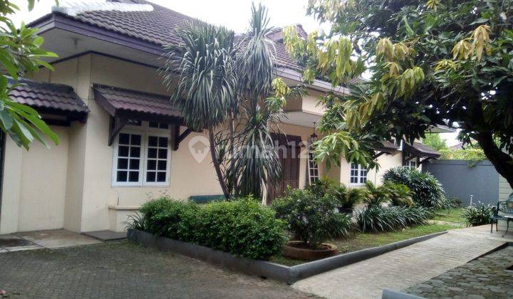 Jual Rumah di Pondok Bambu, Duren Sawit, Rumah Terawat Halaman Luas 1