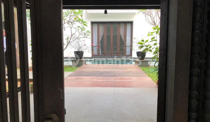 Modern Tropical 2-Story House With Pool in Pejaten Kemang Area 2
