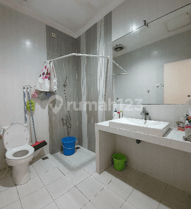  Rumah Semi Furnished Bagus Sekali Dlm Cluster Exclusive Di Cinere, Cinere 2