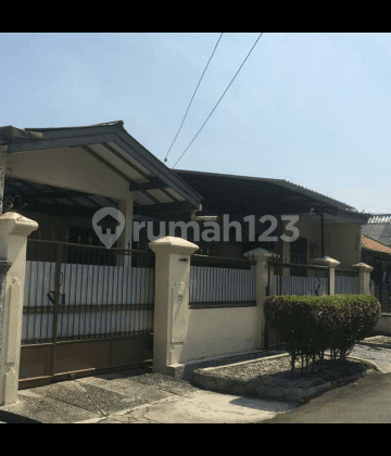 Di Jual Rumah Sederhana Dengan Tanah Cukup Luas Di Pulogebang 1