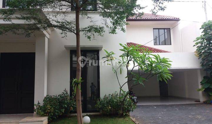 Beautiful tropical house in small compound Kemang area 2