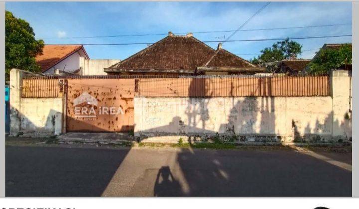 Rumah strategis tengah kota di Kepatihan Jebres Solo 1