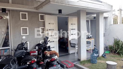 Di Jual Rumah Siap Huni Di Ketintang 2