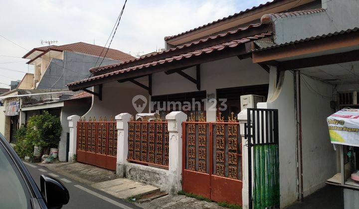 Rumah Di Jakarta Pusat -  Siap Huni. * Jarang Ada * 2