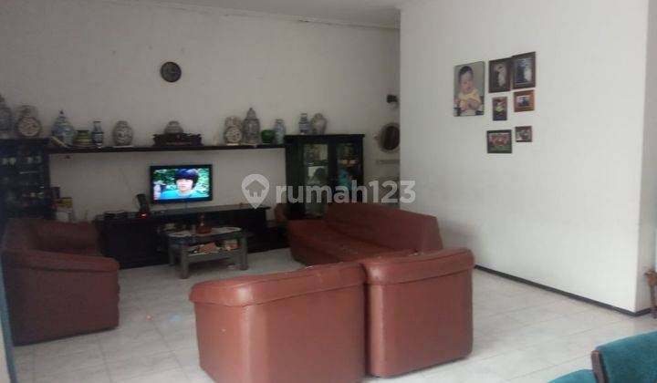 Rumah Tinggal Nyaman di Komplek Taman Mutiara 1