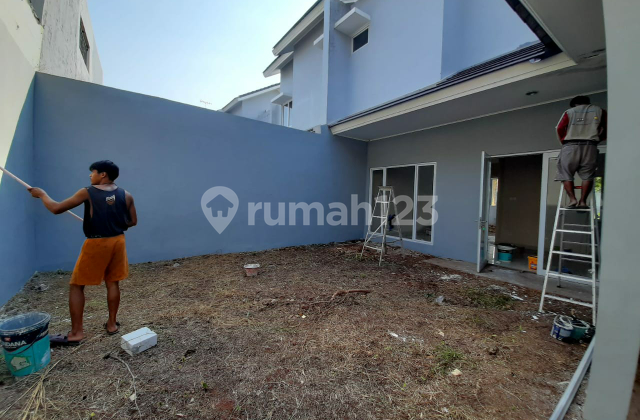 rumah second rasa baru di grand wisata. 2