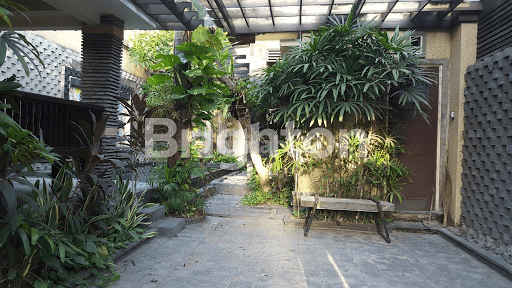 FULLY FURNISHED VILLA TAMAN SARI KEROBOKAN 2