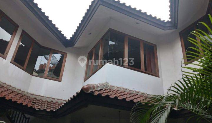 Rumah Lux Sayap Dago Kota Bandung 2