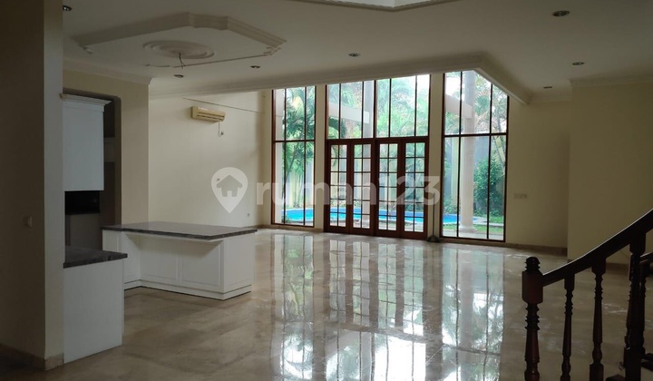 Rumah Megah di Pondok Indah 2
