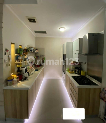 Rumah di Taman Holis Indah Rumah di Taman Holis Indah