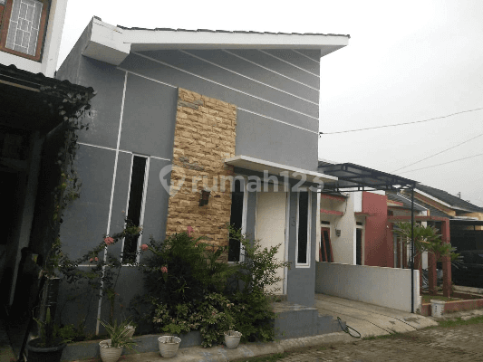 Rumah cluster semi furnished di jati asih Bekasi 1