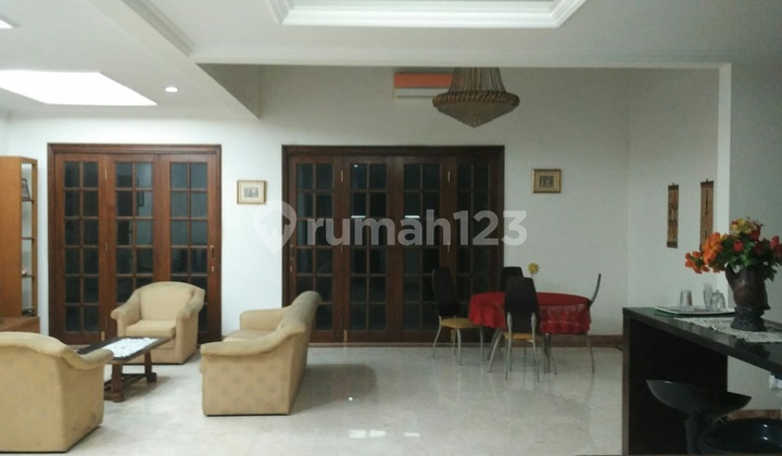 Well-Maintained and Move-In Ready House in Pondok Indah 2